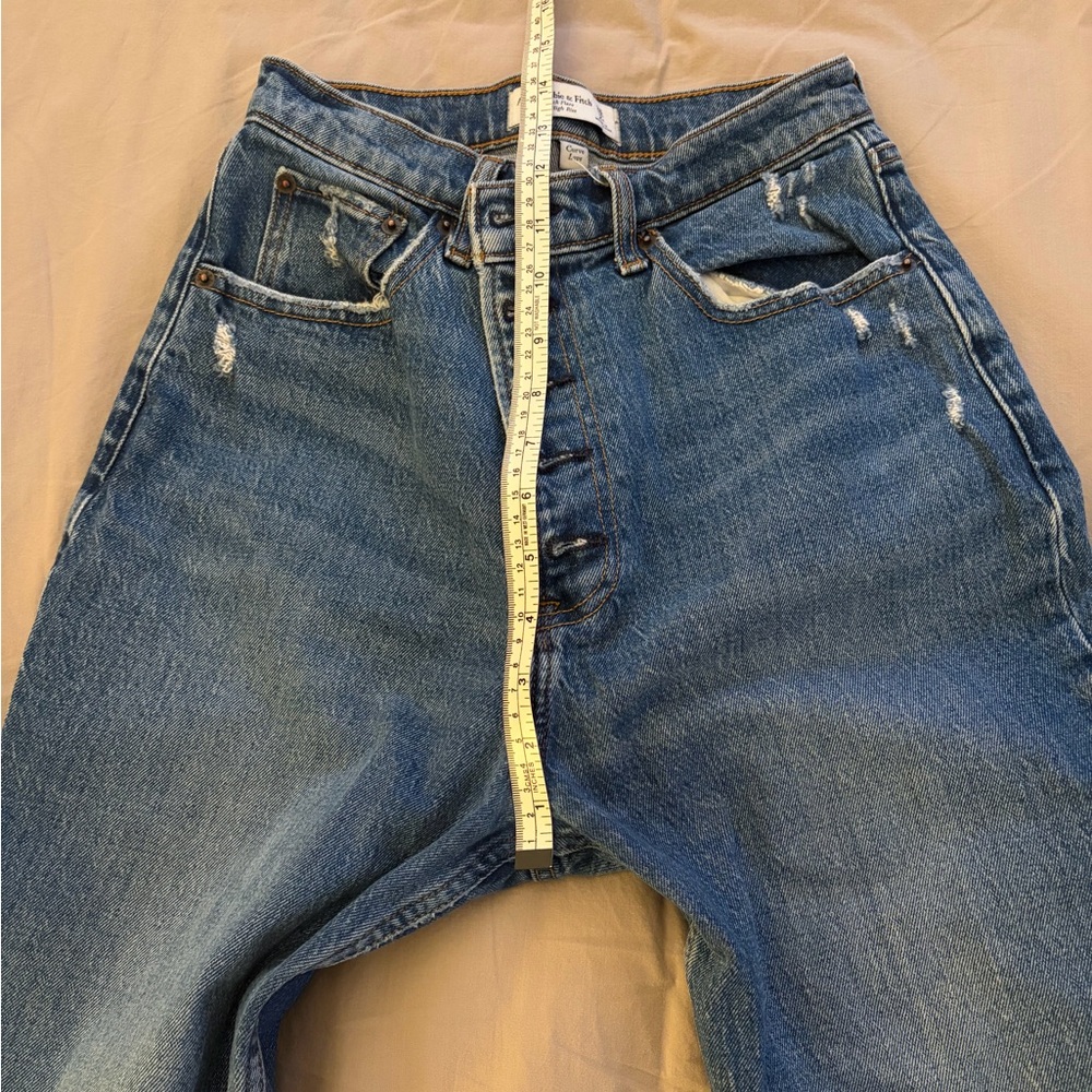 Abercrombie & Fitch Curve Love The Kick Flare Ultra High Rise 26/2 - Picture 7 of 9